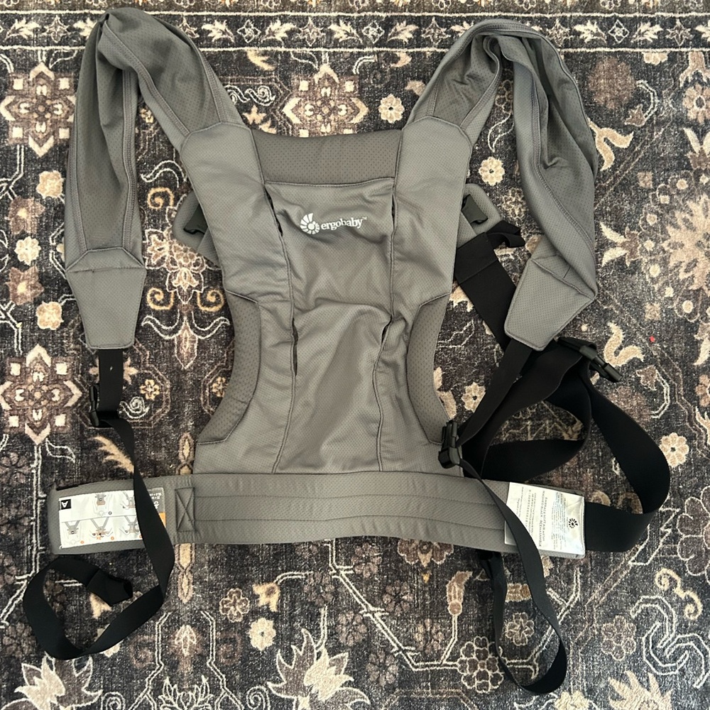 Ergobaby Black and Gray Carrier